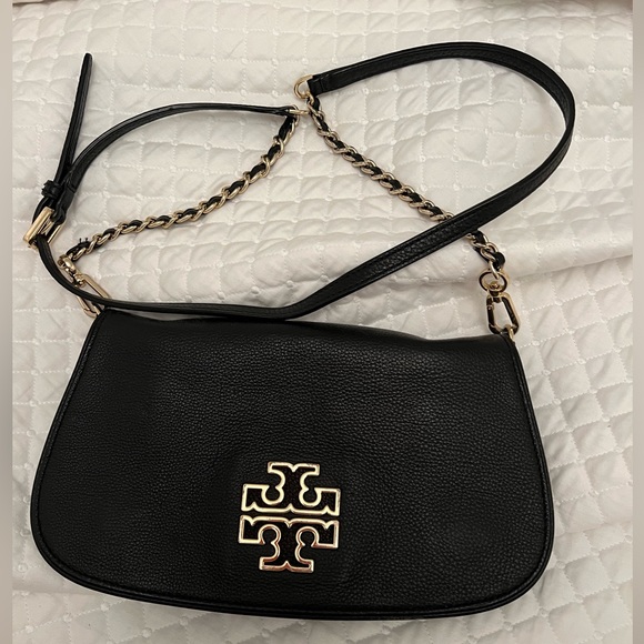 Tory Burch Bags Black Tory Burch Crossbody Bag With Long Chain